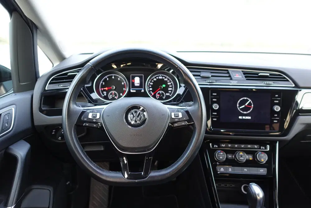 Volkswagen Touran 1.5 TSI Highline 7p uit 2019, foto 14