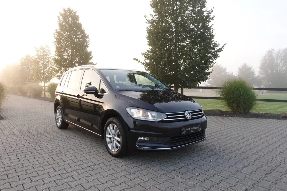 Volkswagen Touran 1.5 TSI Highline 7p uit 2019, foto 3
