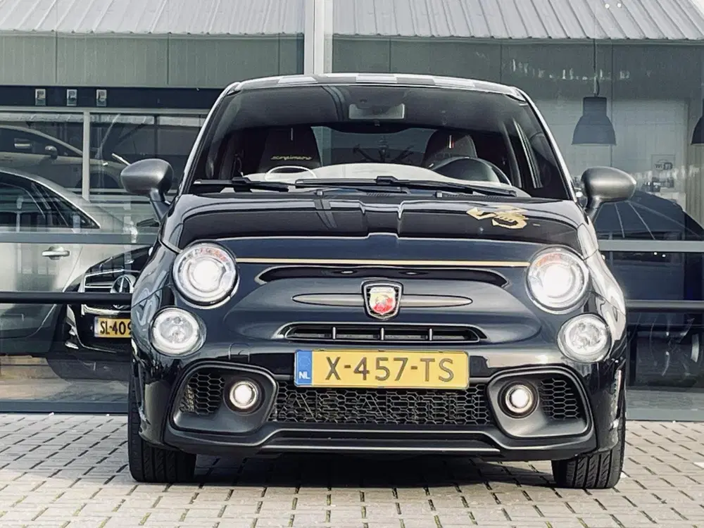 Abarth 595 1.4 T-JET SCORPIONEORO uit 2021, foto 6