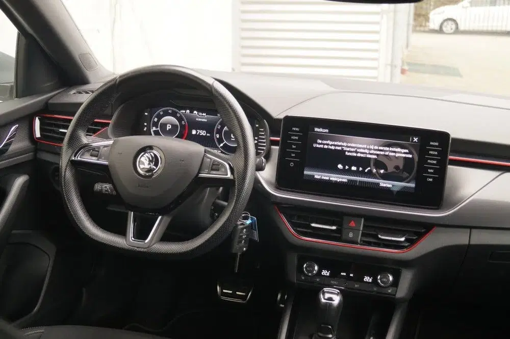 Skoda Scala 1.5 TSI 150pk DSG Sport Business -PANO-NAV uit 2021, foto 10