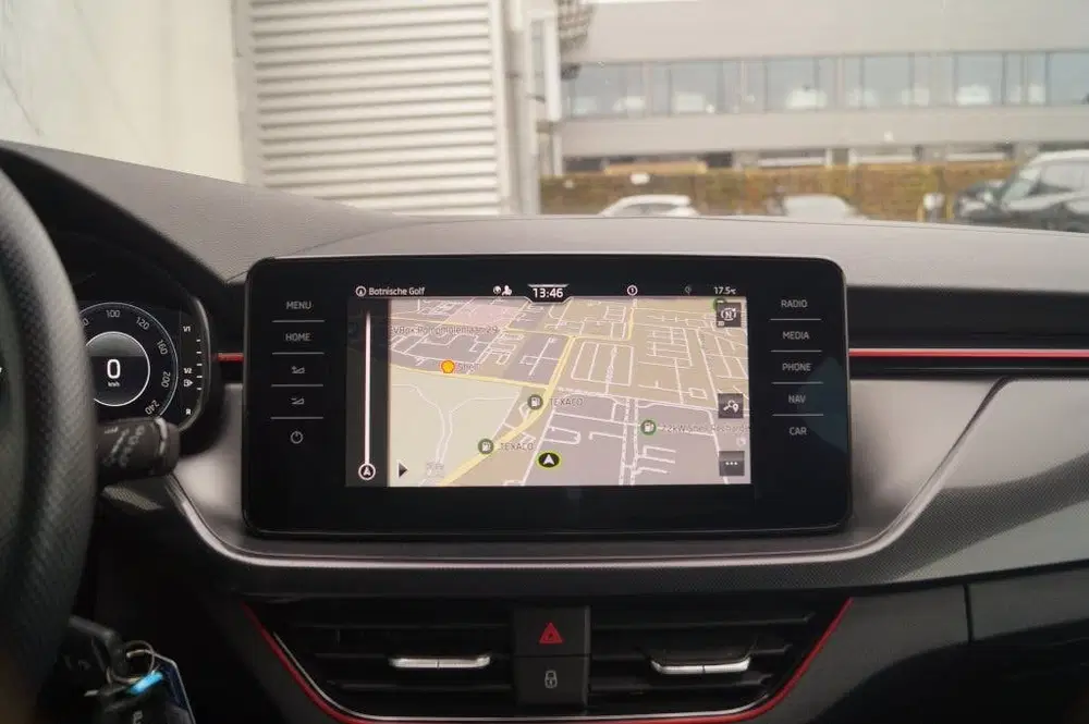 Skoda Scala 1.5 TSI 150pk DSG Sport Business -PANO-NAV uit 2021, foto 14