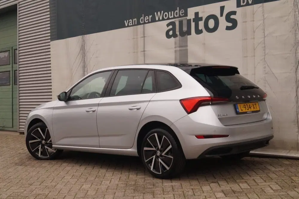 Skoda Scala 1.5 TSI 150pk DSG Sport Business -PANO-NAV uit 2021, foto 5