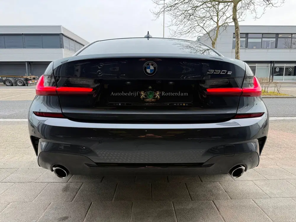 BMW 3-serie 330e High Executive AUT 292PK LED uit 2019, foto 15