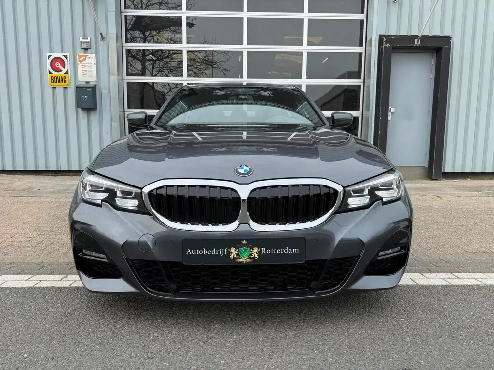 BMW 3-serie 330e High Executive AUT 292PK LED uit 2019, foto 4