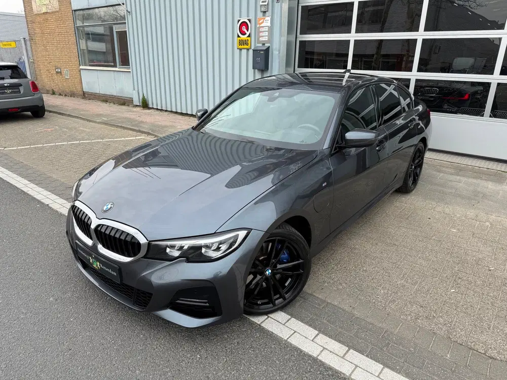 BMW 3-serie 330e High Executive AUT 292PK LED uit 2019, foto 7