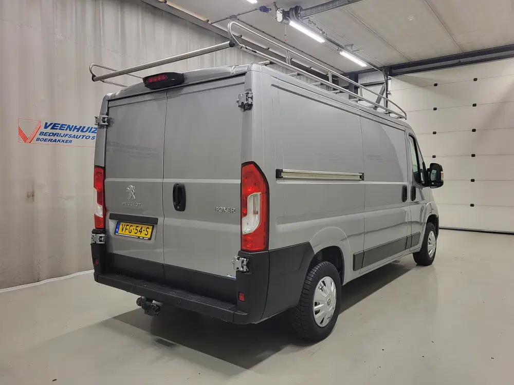 Peugeot Boxer 2.2BlueHDi 140pk L2 uit 2020, foto 3