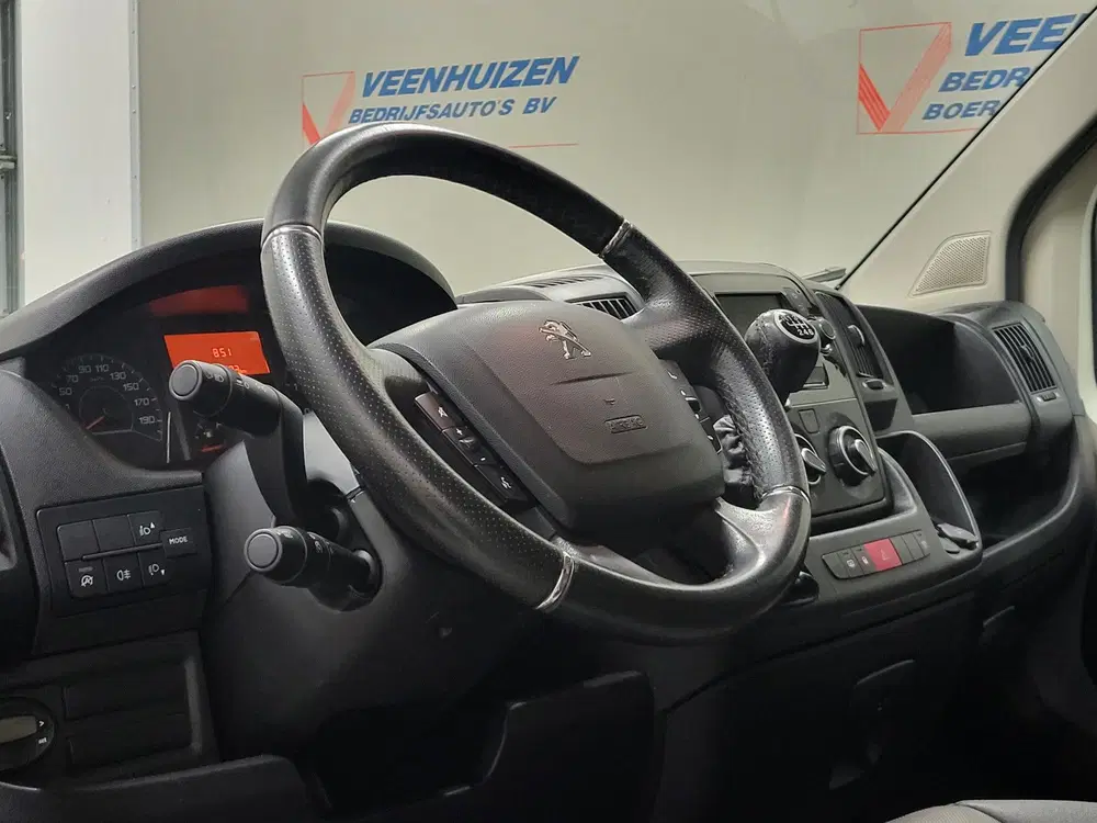 Peugeot Boxer 2.2BlueHDi 140pk L2 uit 2020, foto 4