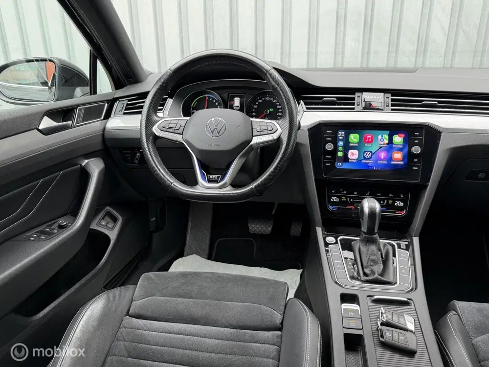 Volkswagen Passat 1.4 TSI PHEV GTE uit 2020, foto 8
