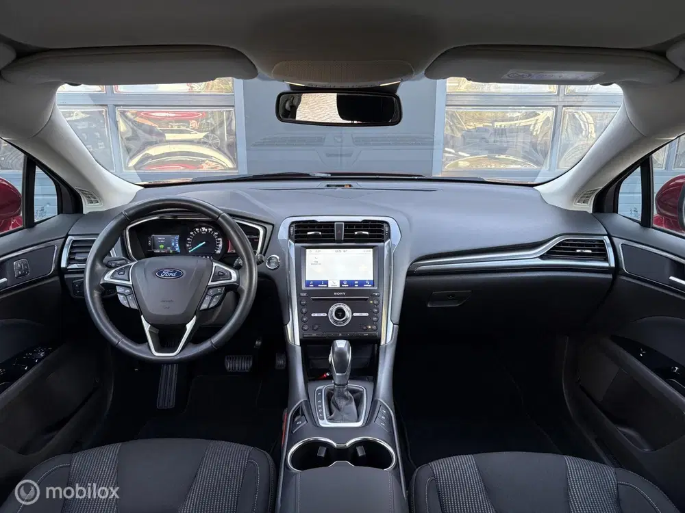 Ford Mondeo 2.0 IVCT HEV Titanium uit 2020, foto 10