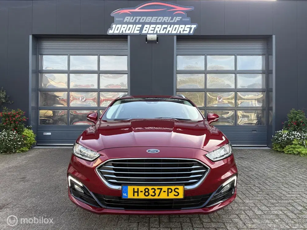 Ford Mondeo 2.0 IVCT HEV Titanium uit 2020, foto 2