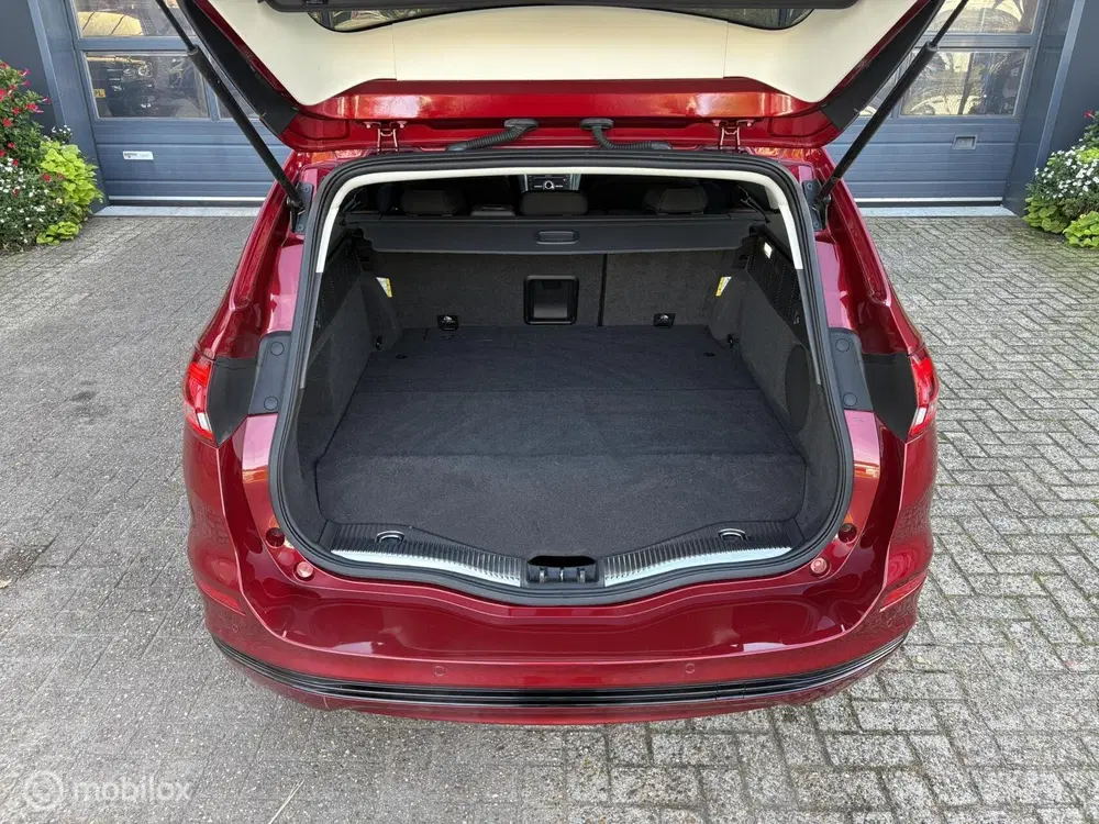 Ford Mondeo 2.0 IVCT HEV Titanium uit 2020, foto 7