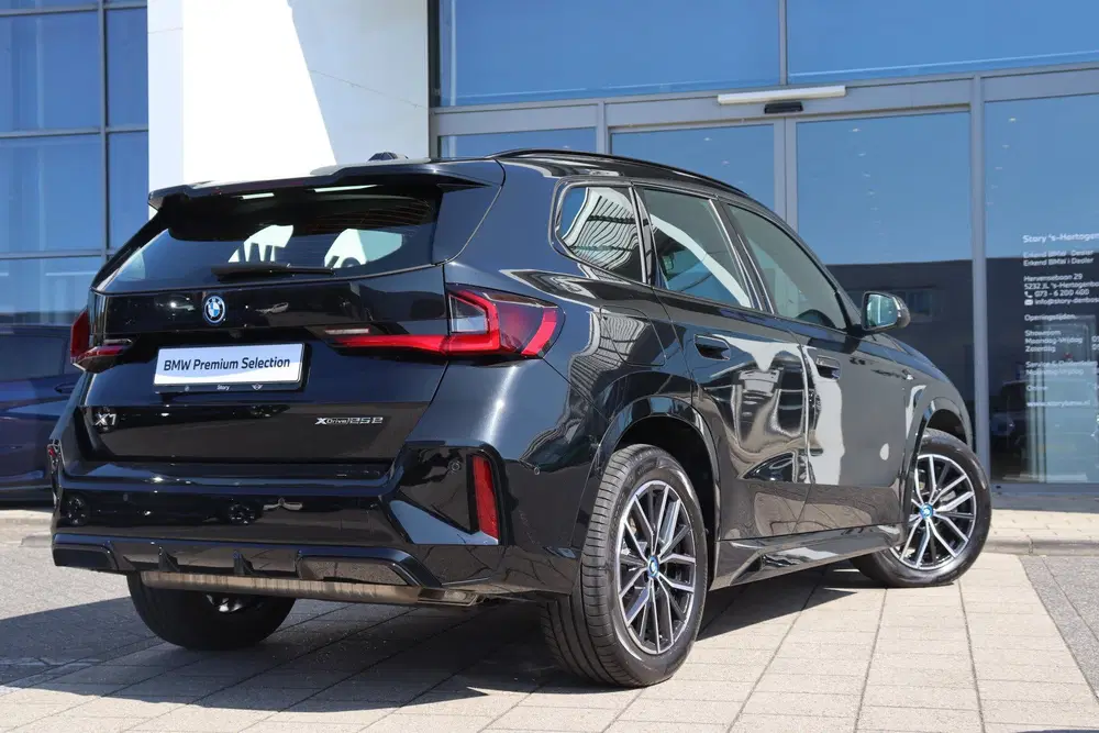 BMW X1 xDrive25e M Sport Automaat uit 2025, foto 9
