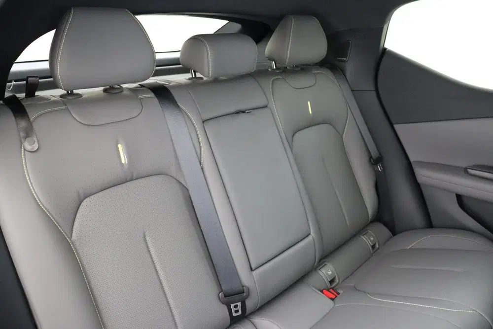Lynk & Co 02 MORE 66 kWh *NIHAM uit 2026, foto 12