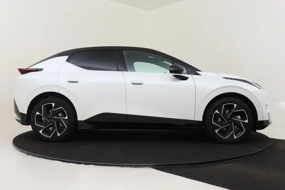 Lynk & Co 02 MORE 66 kWh *NIHAM uit 2026, foto 13