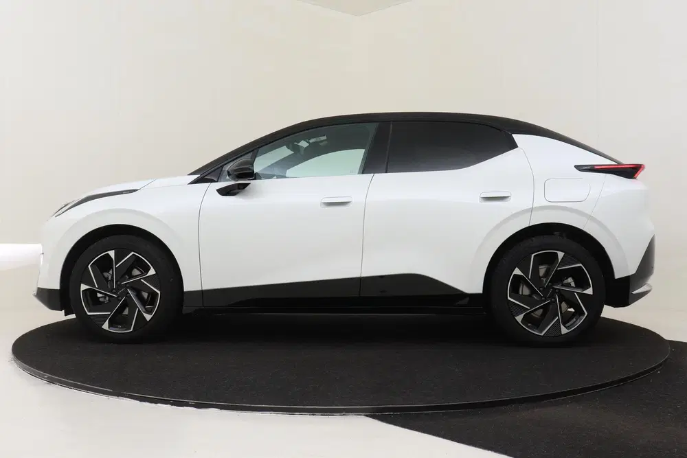 Lynk & Co 02 MORE 66 kWh *NIHAM uit 2026, foto 7