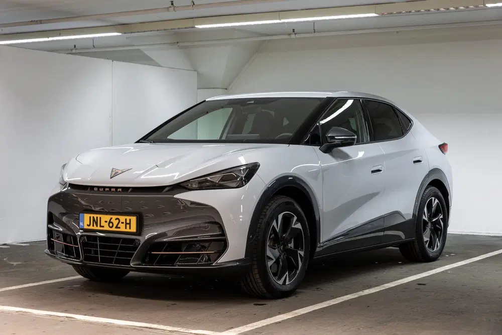 Cupra Tavascan Business 82 kWh uit 2025