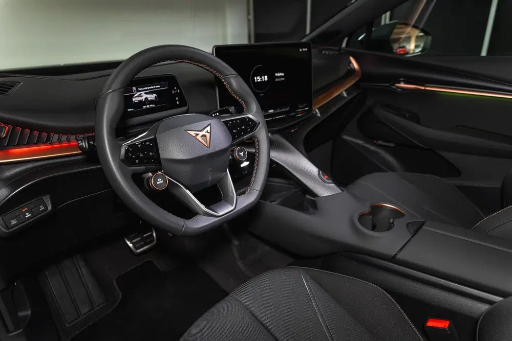 Cupra Tavascan Business 82 kWh uit 2025, foto 10
