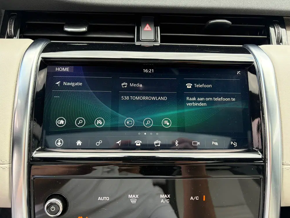 Land Rover Discovery Sport P300e 1.5 R-Dynamic HSE uit 2020, foto 12