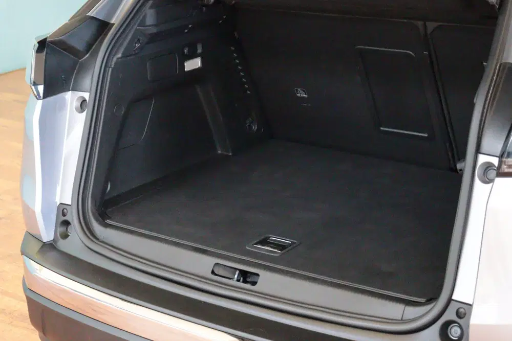 Peugeot 3008 1.6 HYbrid 180pk Allure uit 2024, foto 6