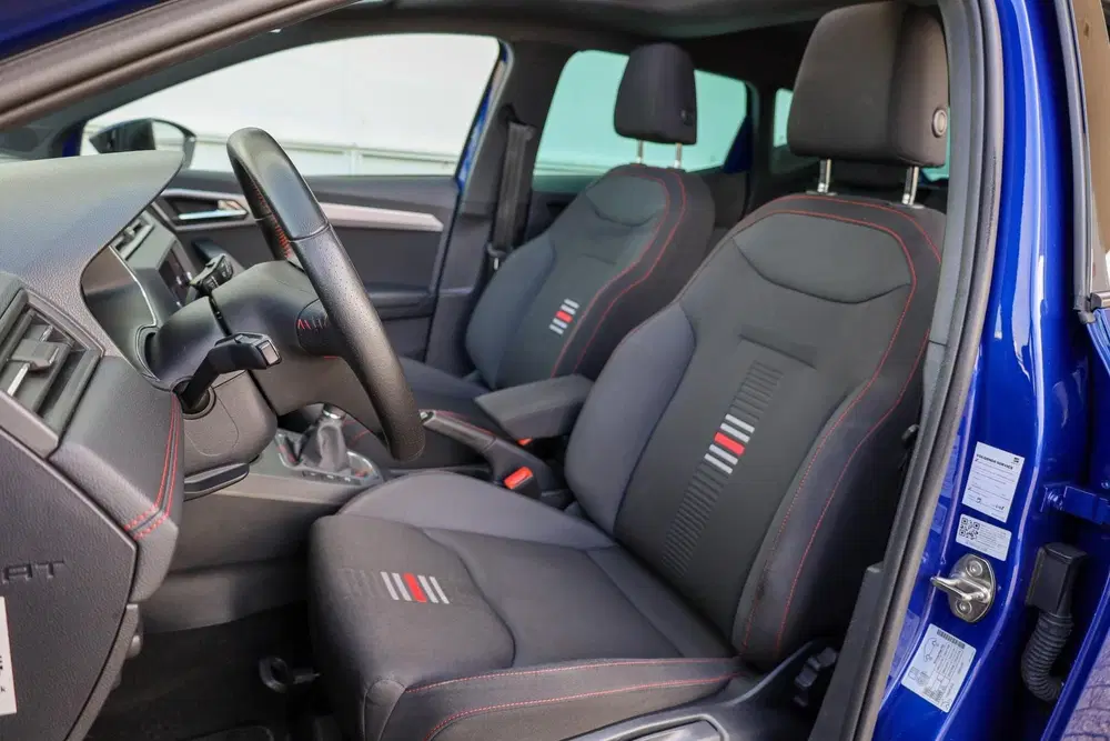 SEAT Ibiza 1.0 TSI 95pk FR Business Intense uit 2020, foto 4