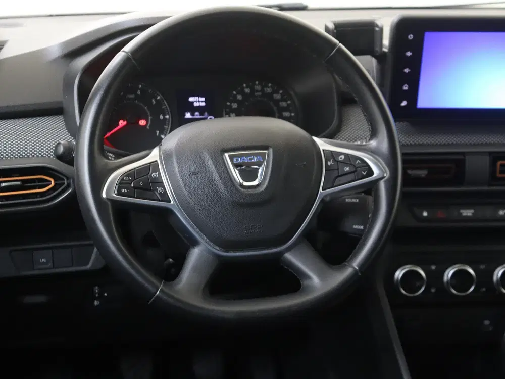 Dacia Sandero 1.0 TCe 100 Bi-Fuel Essential Navigati uit 2021, foto 10
