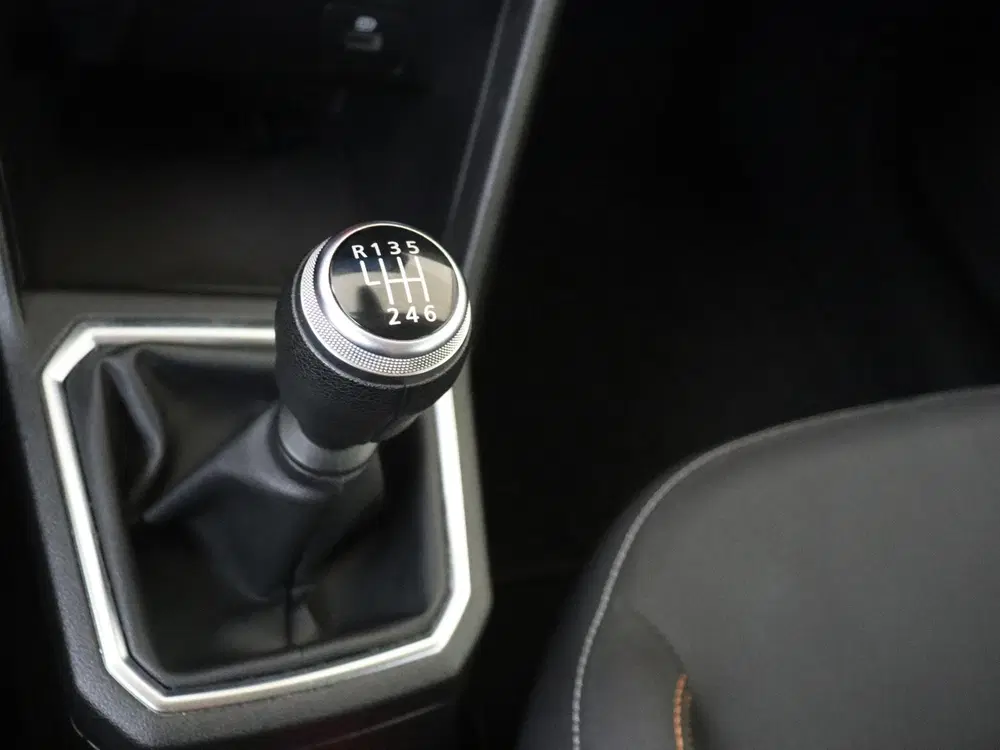 Dacia Sandero 1.0 TCe 100 Bi-Fuel Essential Navigati uit 2021, foto 14