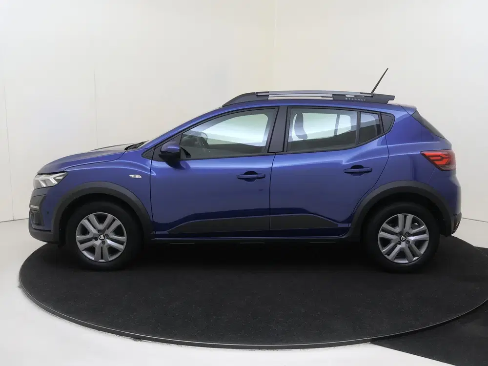 Dacia Sandero 1.0 TCe 100 Bi-Fuel Essential Navigati uit 2021, foto 8