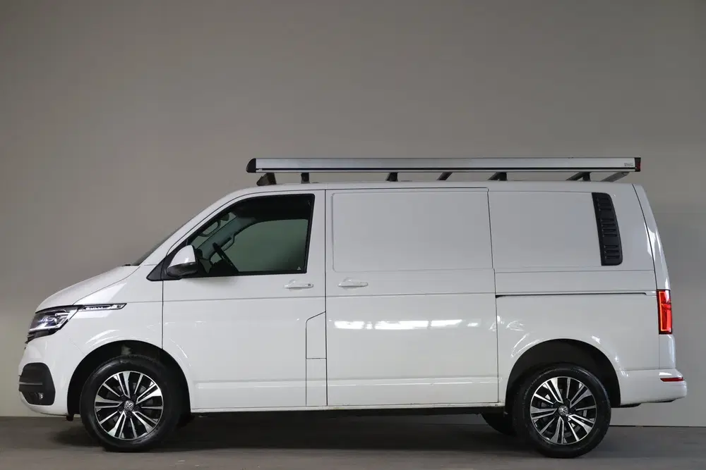 Volkswagen Transporter 2.0 TDI L1H1 28 Bulli uit 2022, foto 14