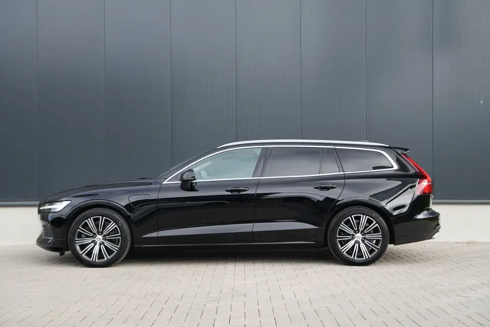 Volvo V60 2.0 T6 Recharge AWD Inscription Expression uit 2021, foto 9