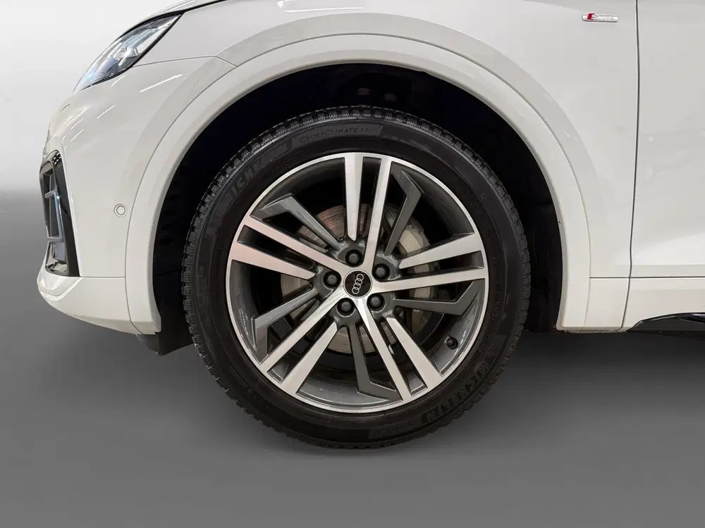 Audi Q5 55 TFSI e S-Line Competition I Panoramadak uit 2023, foto 14