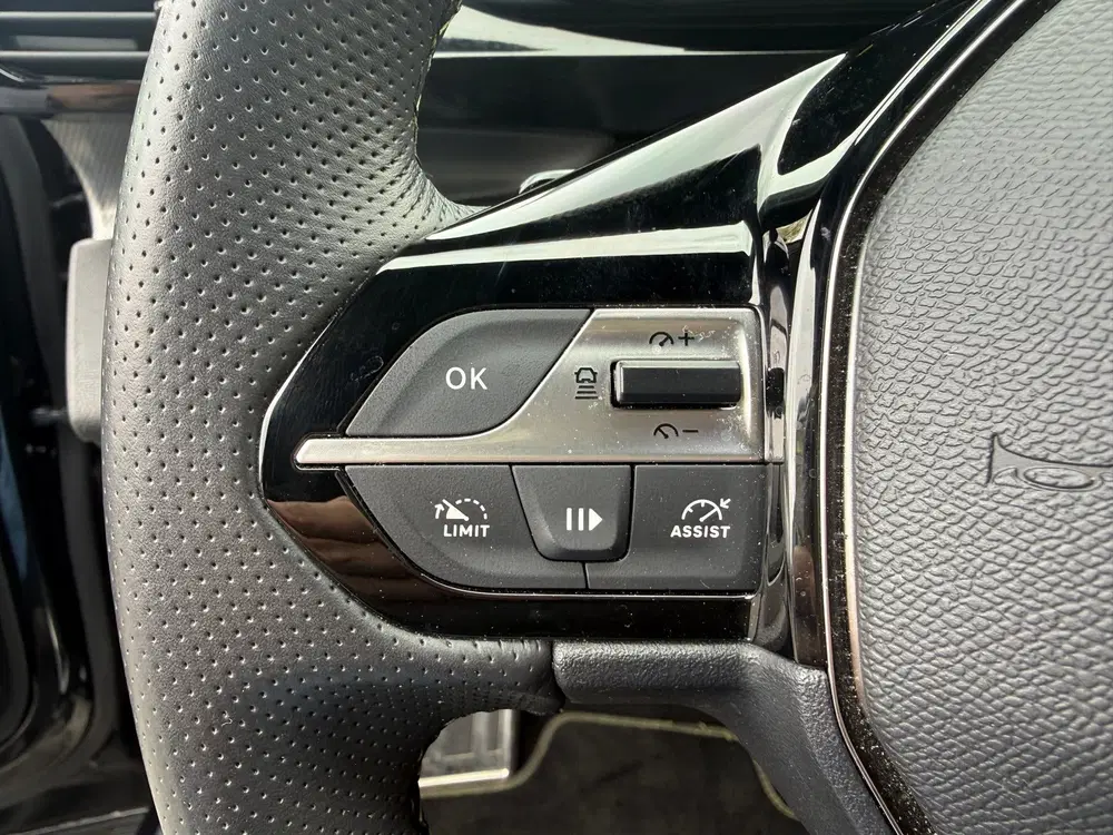 Peugeot 408 1.6 HYBRID 225PK EAT8 GT Plug-in SOH 100% uit 2024, foto 10