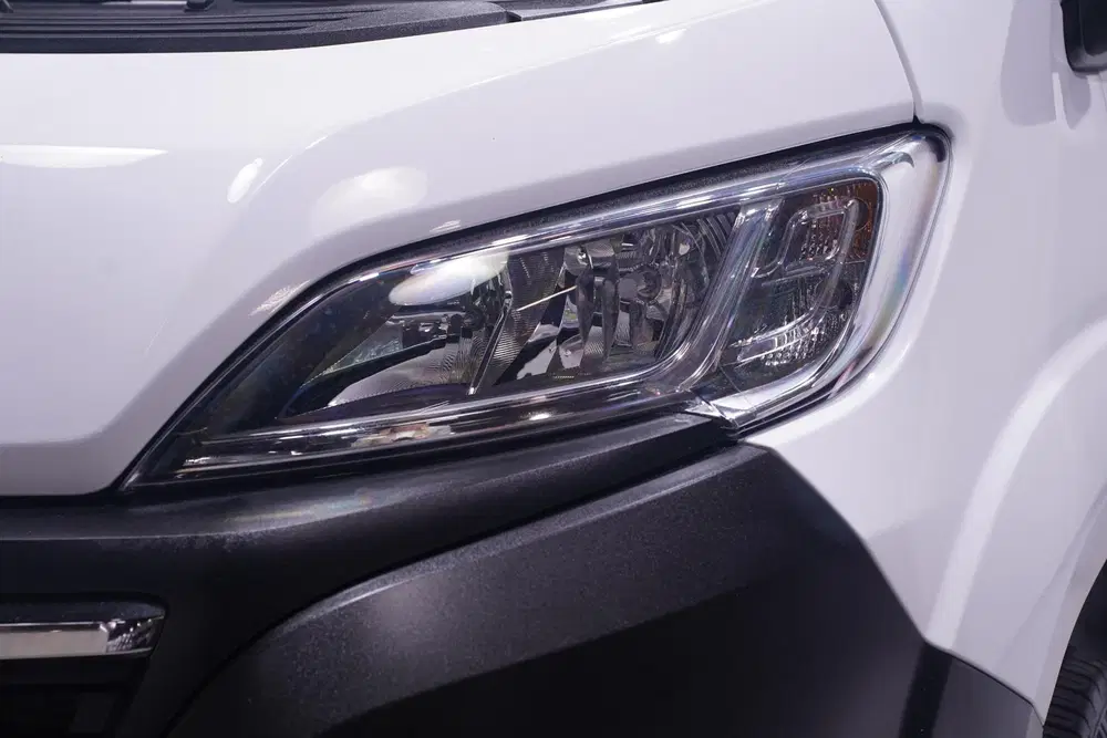 Opel Movano 2.2D 140 pk L2H2 Navi uit 2023, foto 6