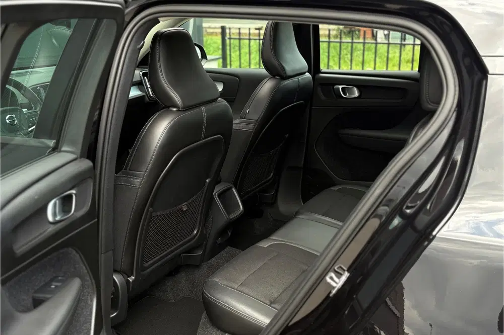 Volvo XC40 1.5 T3 Momentum Pro 164pk uit 2019, foto 8