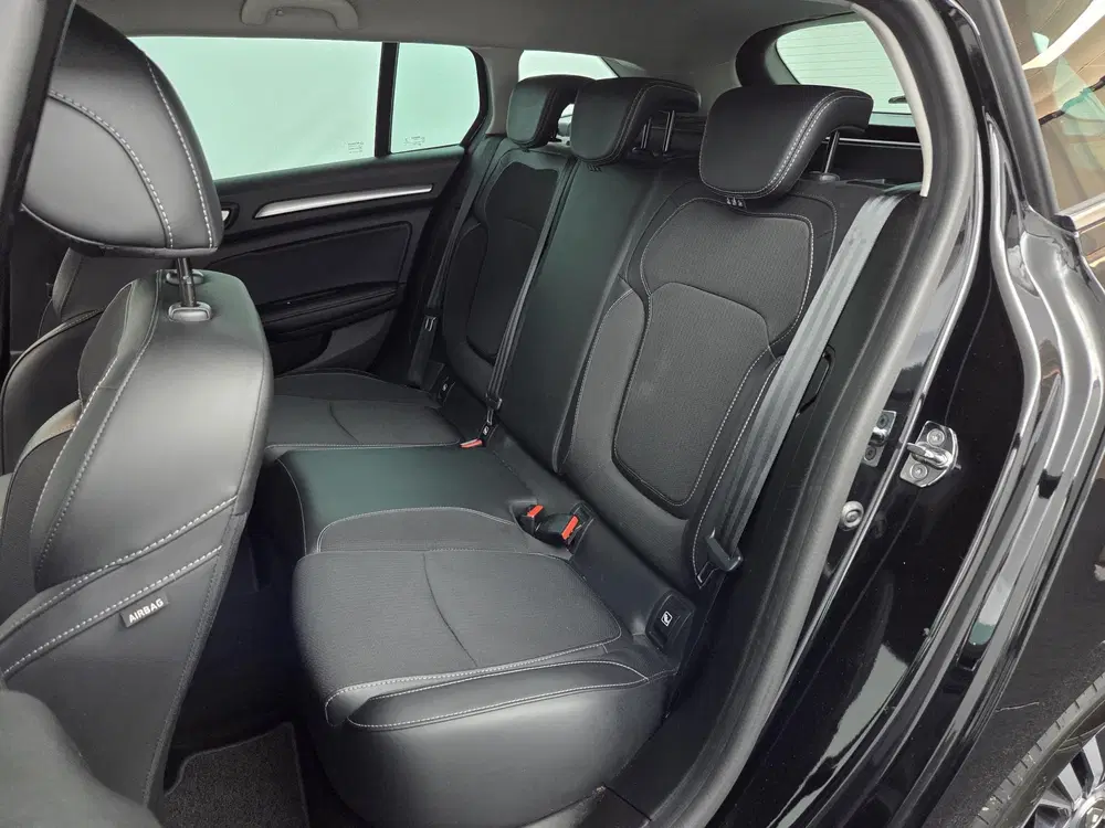 Renault Megane Mégane Estate 1.3 TCe 140 EDC Intens uit 2022, foto 10