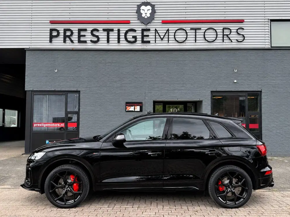 Audi Q5 55 TFSI e S edition Competition uit 2022, foto 3