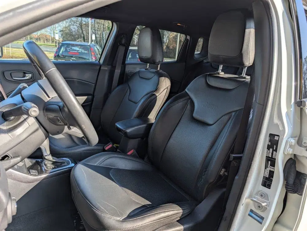 Jeep Compass 4xe 240 Plug-in Hybrid Electric S uit 2021, foto 10