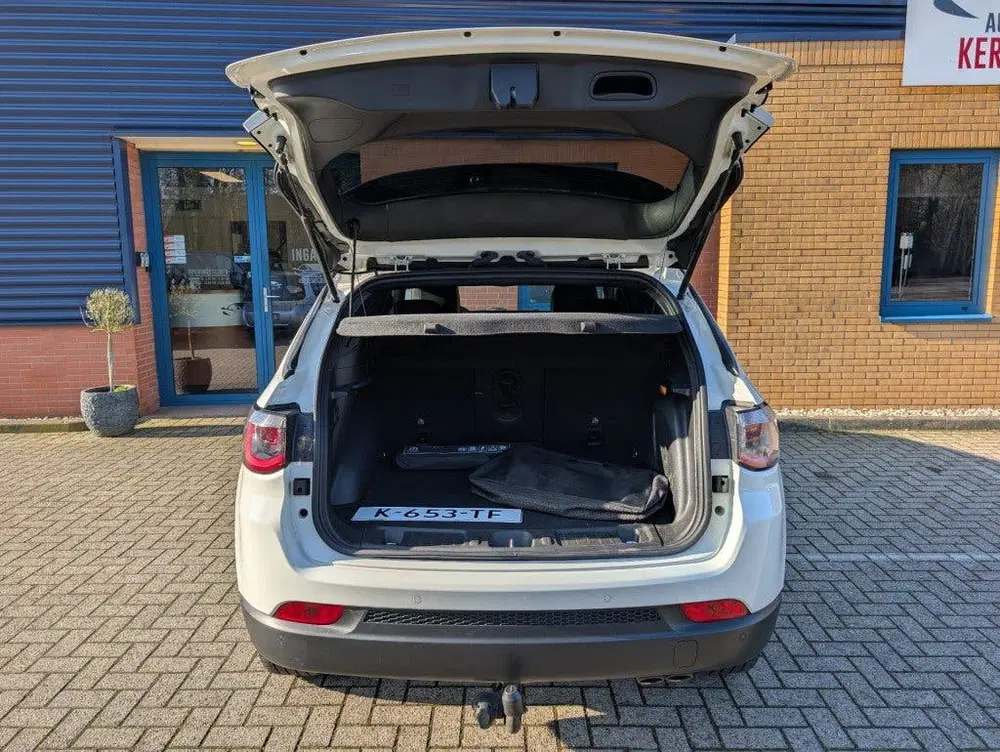 Jeep Compass 4xe 240 Plug-in Hybrid Electric S uit 2021, foto 7