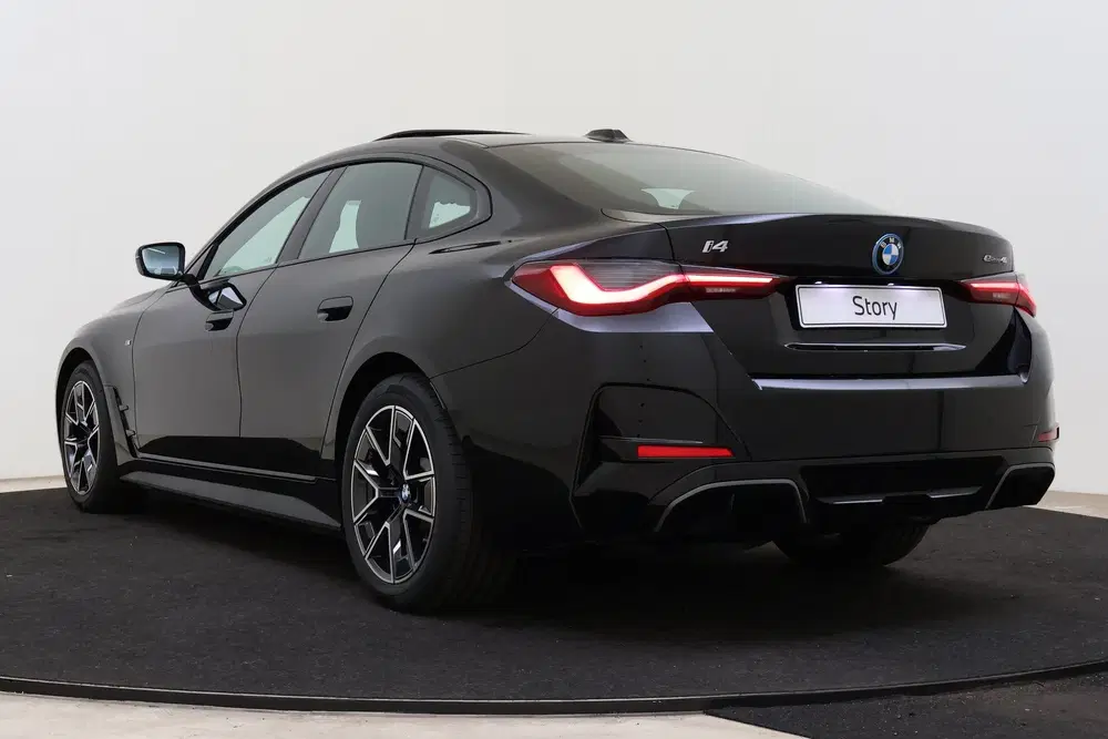BMW i4 eDrive40 M Sport uit 2025, foto 15