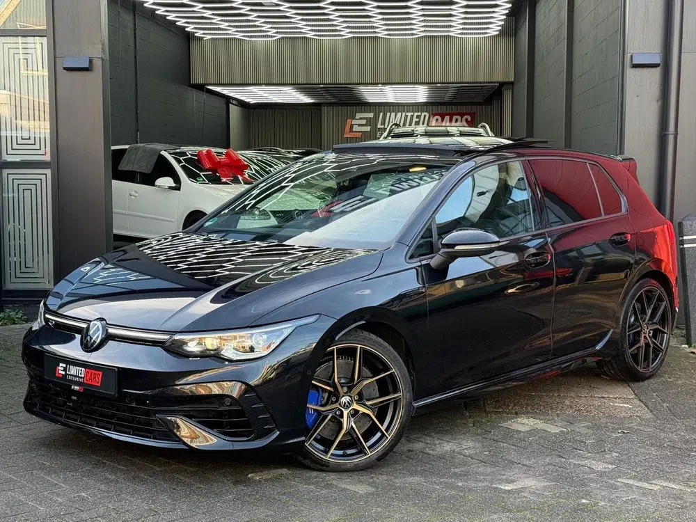Volkswagen Golf 8R 2.0 TSI R 4Motion PANO uit 2023, foto 13