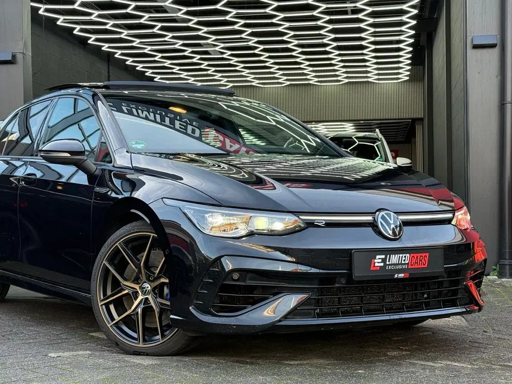 Volkswagen Golf 8R 2.0 TSI R 4Motion PANO uit 2023, foto 6