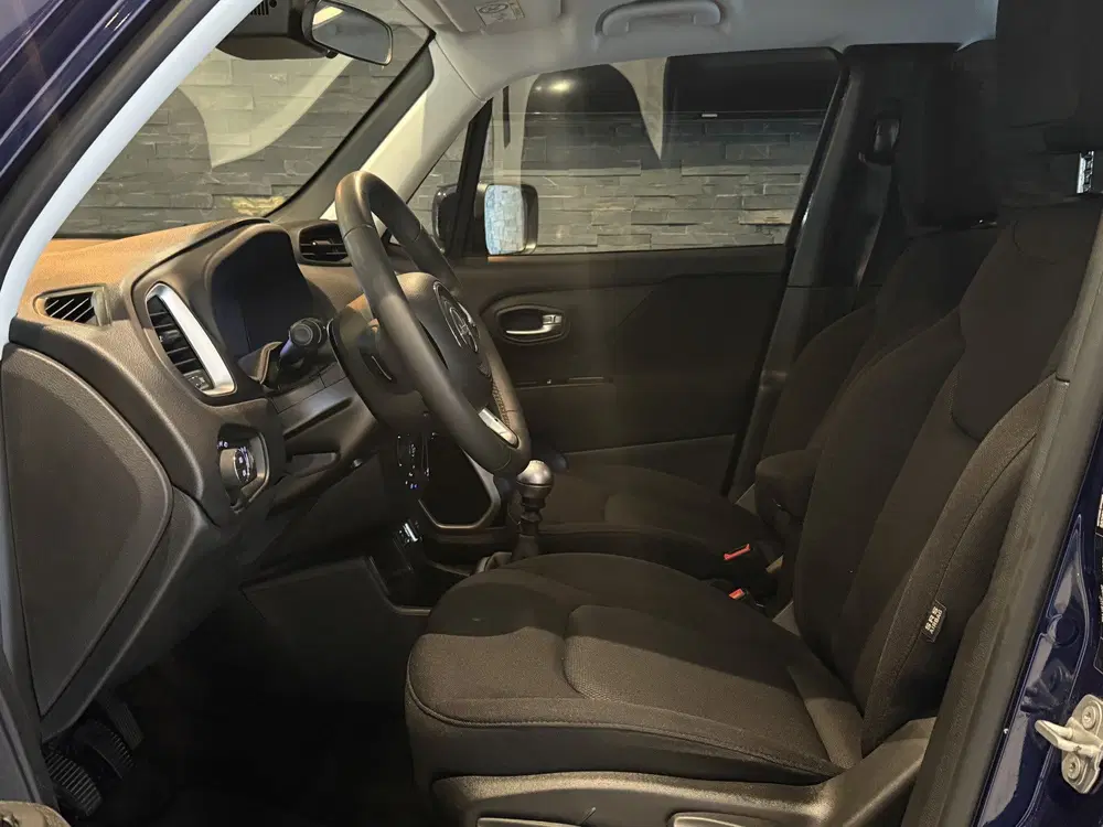 Jeep Renegade 1.0T Longitude benzine uit 2019, foto 4
