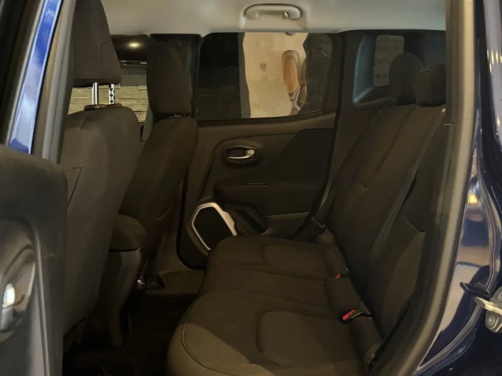 Jeep Renegade 1.0T Longitude benzine uit 2019, foto 7