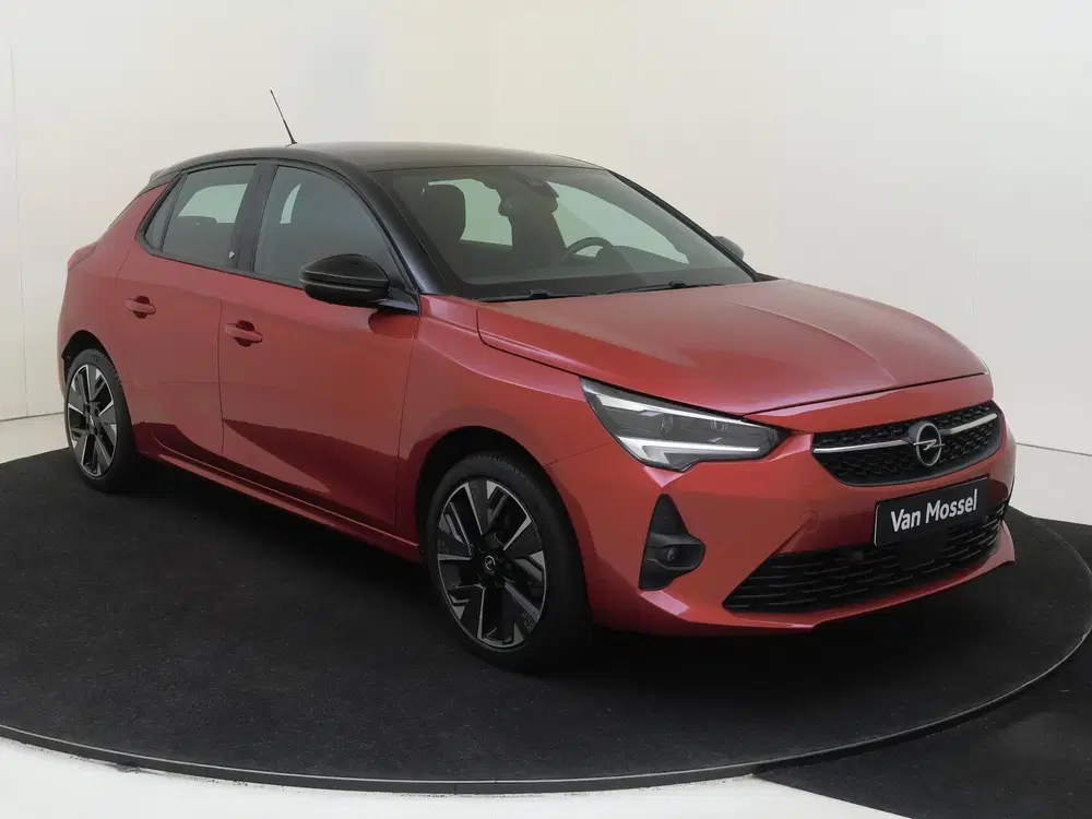 Opel Corsa GS Line 50 kWh AUTOMAAT uit 2021, foto 2