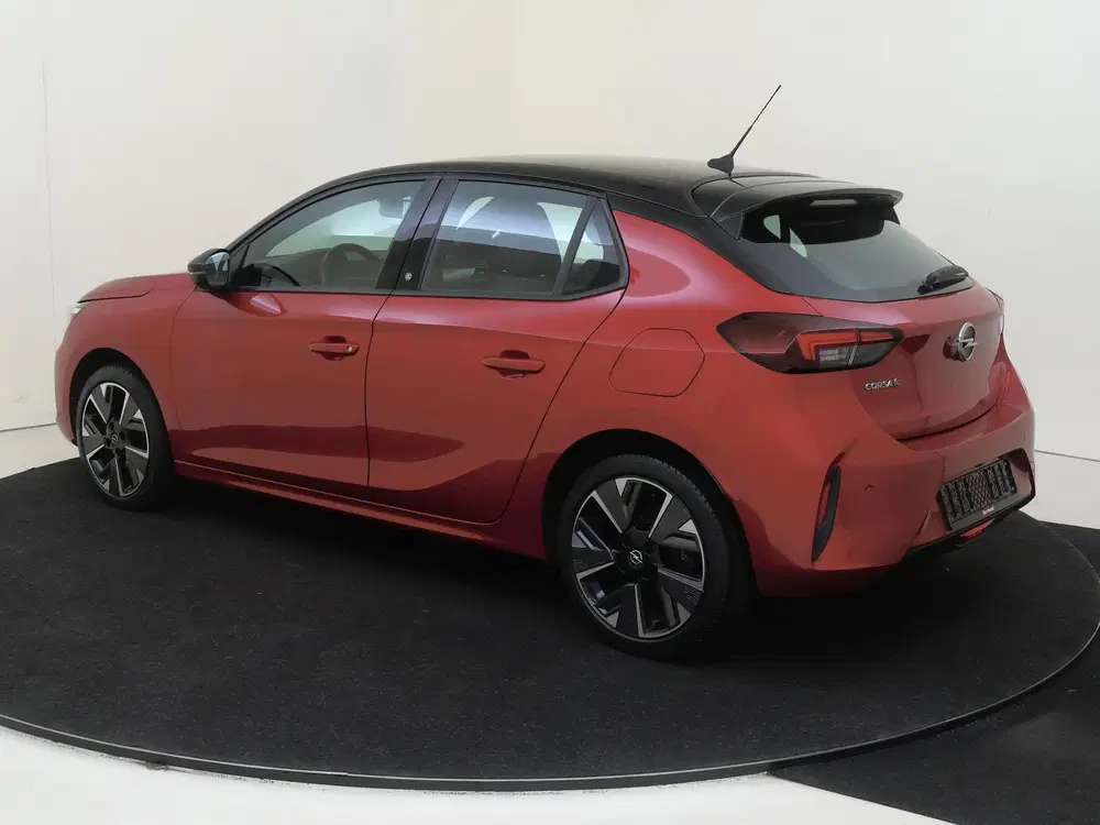 Opel Corsa GS Line 50 kWh AUTOMAAT uit 2021, foto 3