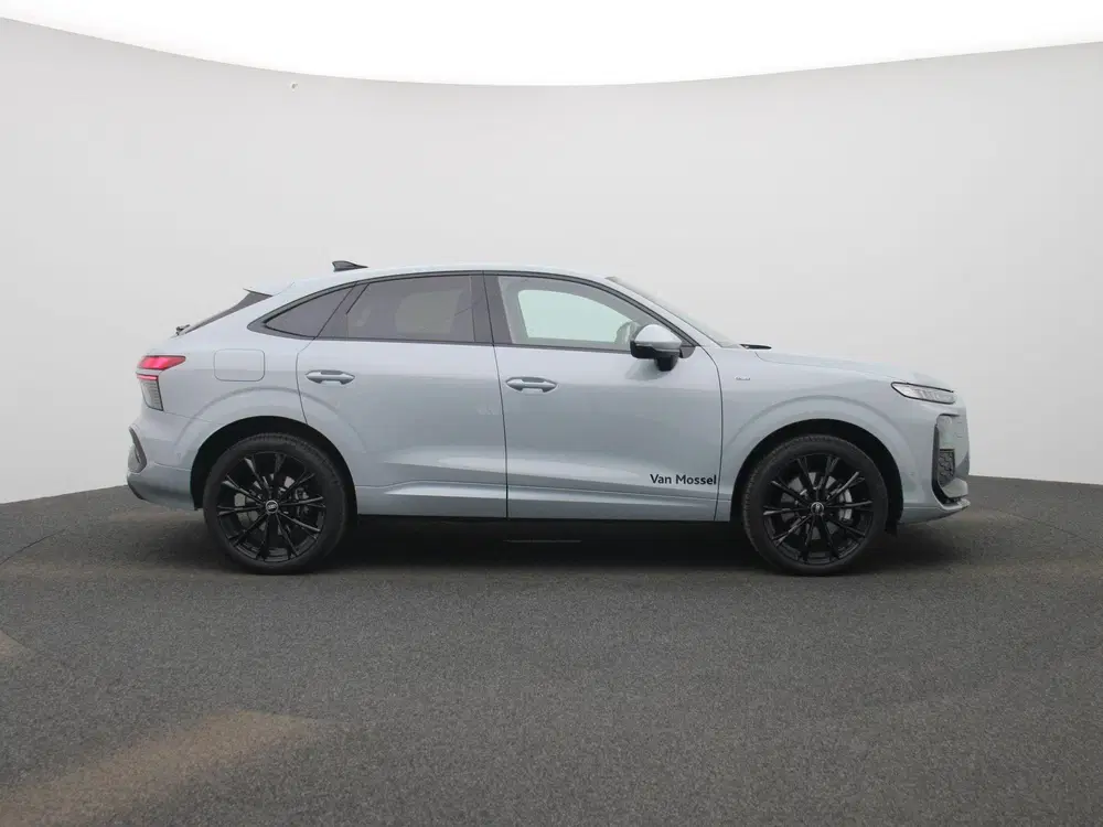 Audi Q3 1.5 e-hybrid S edition 272 PK l Demo l Ada uit 2026, foto 6