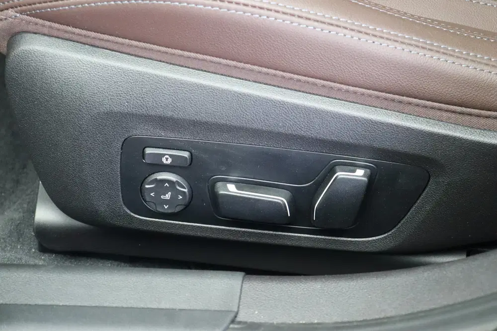BMW 3-serie 330i xDrive M Sport Automaat uit 2026, foto 12