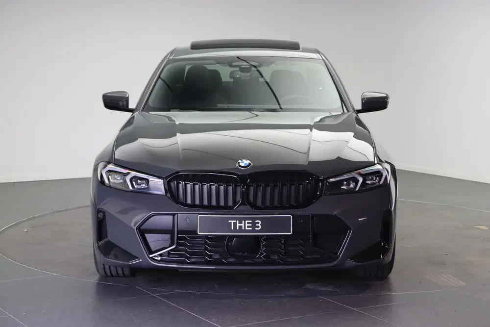 BMW 3-serie 330i xDrive M Sport Automaat uit 2026, foto 5