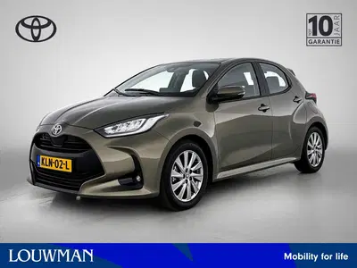Toyota Yaris 1.5 Hybrid 115 Business Plus uit 2023