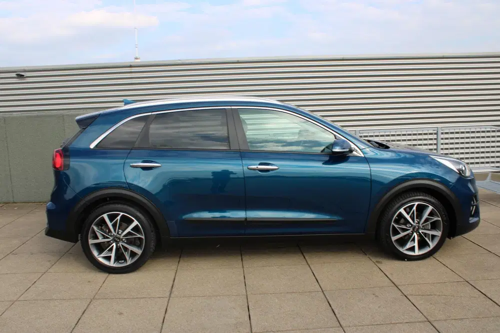 Kia Niro 1.6 GDi Hybrid DynamicPlusLine navigatei uit 2020, foto 8