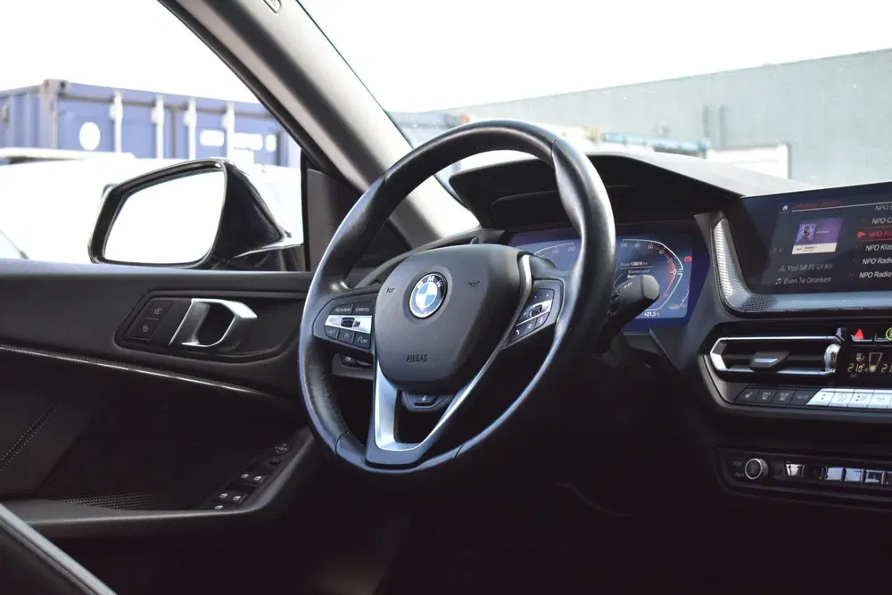 BMW 2-serie 2 Serie Gran Coupé 218i Introduction Editi uit 2023, foto 9